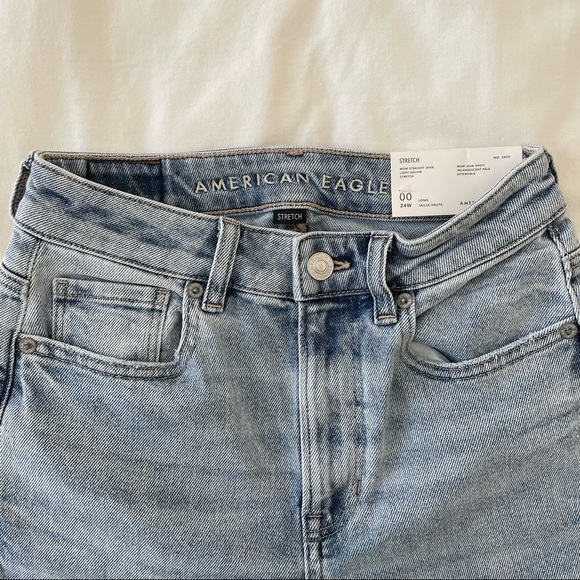 American Eagle Mom Straight Jean 00 - Picture 4 of 7